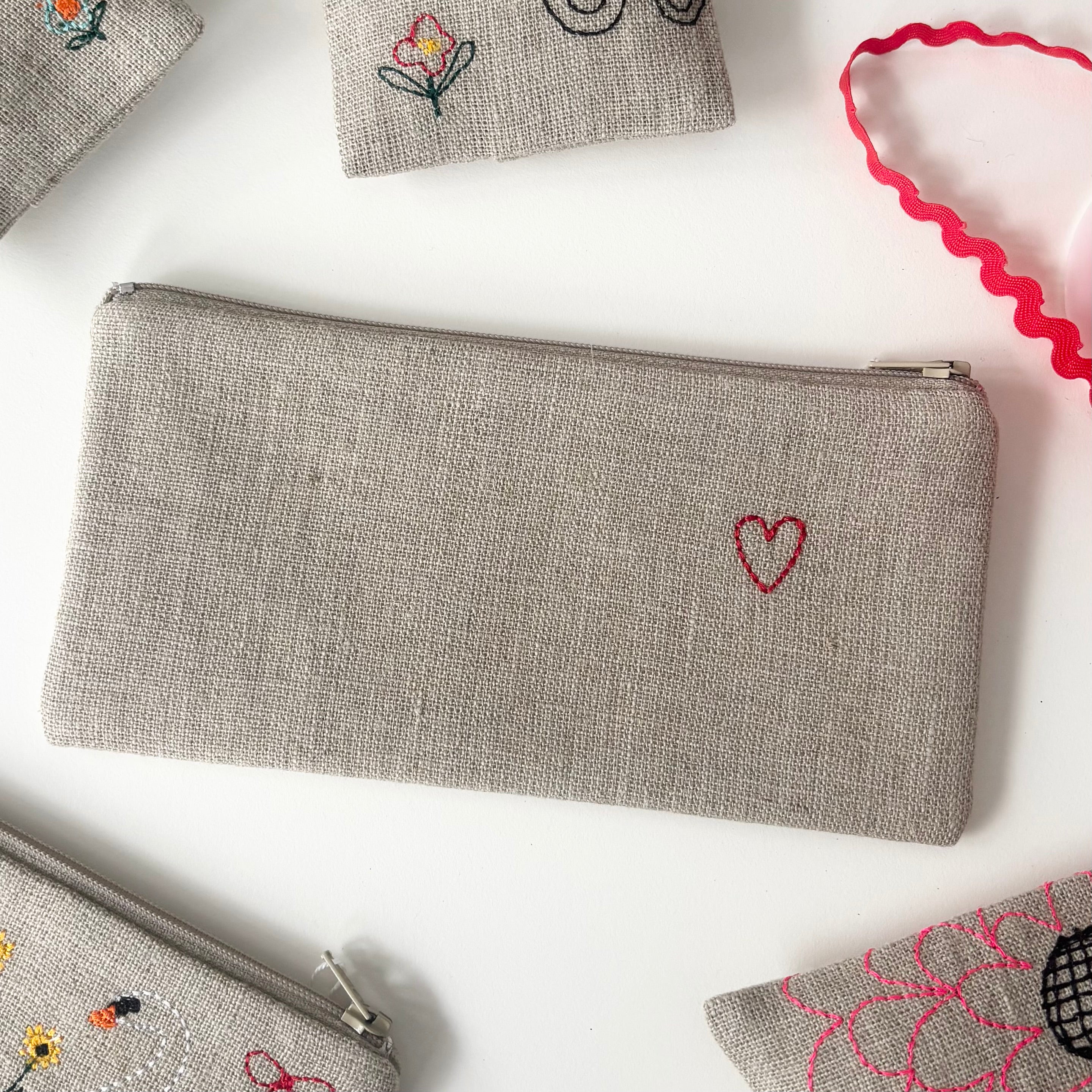 Tiny Heart Pouch – k studio