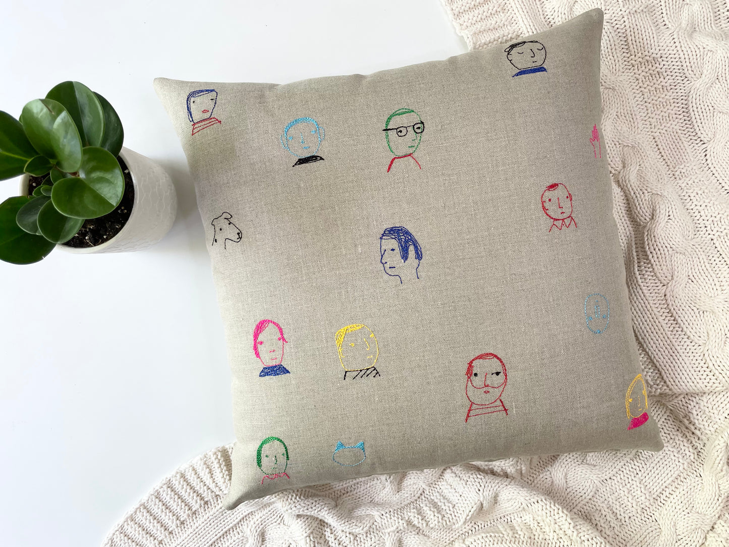 Folks Pillow