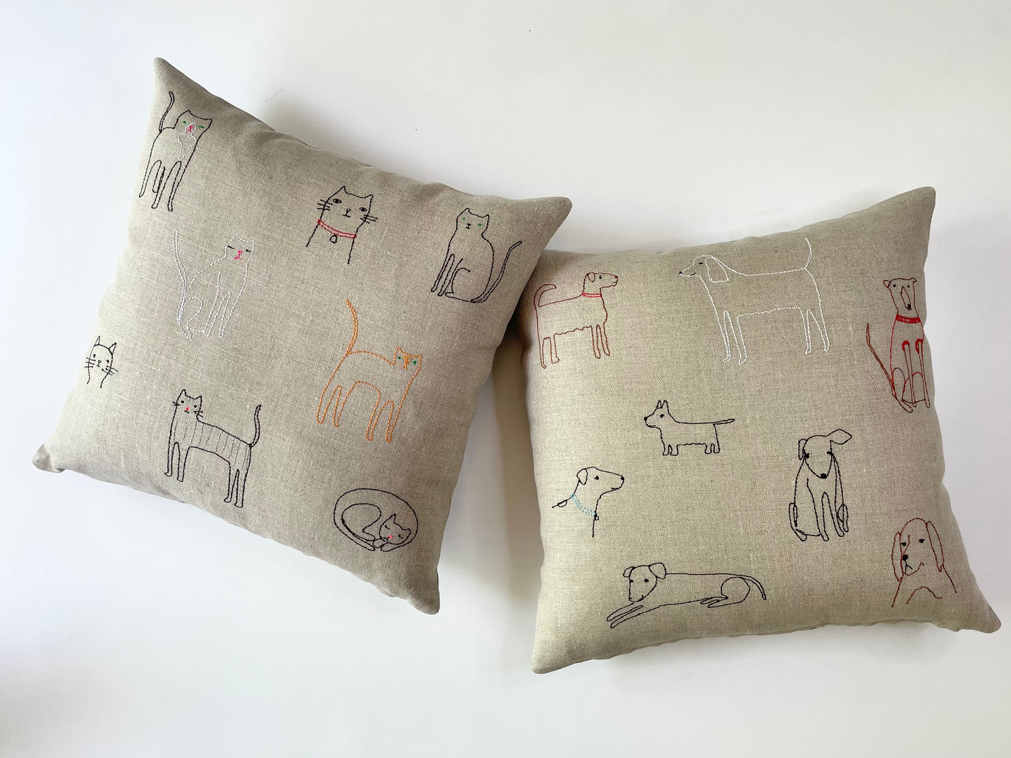 Dogs Pillow, Linen