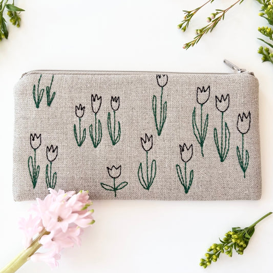 Tulips Pouch