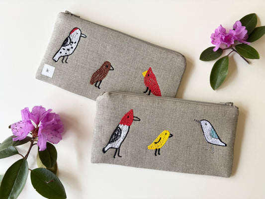 Backyard Birds Pouch