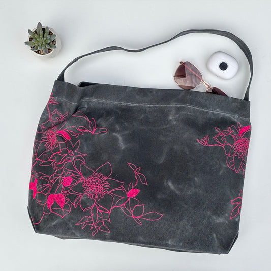 Clematis Slouchy Bag